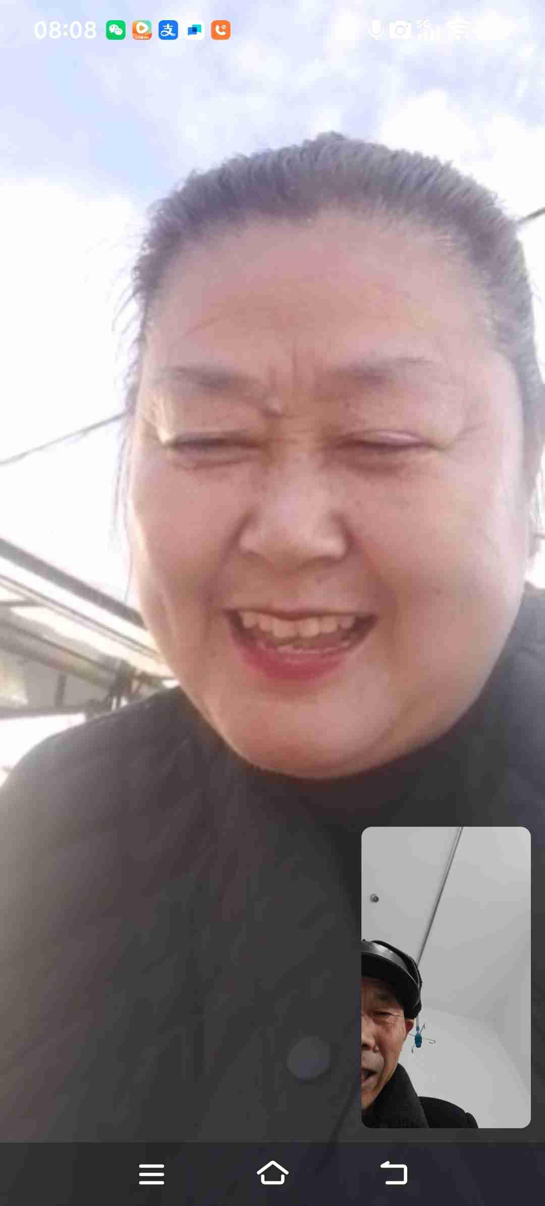 带定位晒今日生活 今日状态轻松愉快，正好赶上雨过天晴，心情简直不要太美妙！
夏天