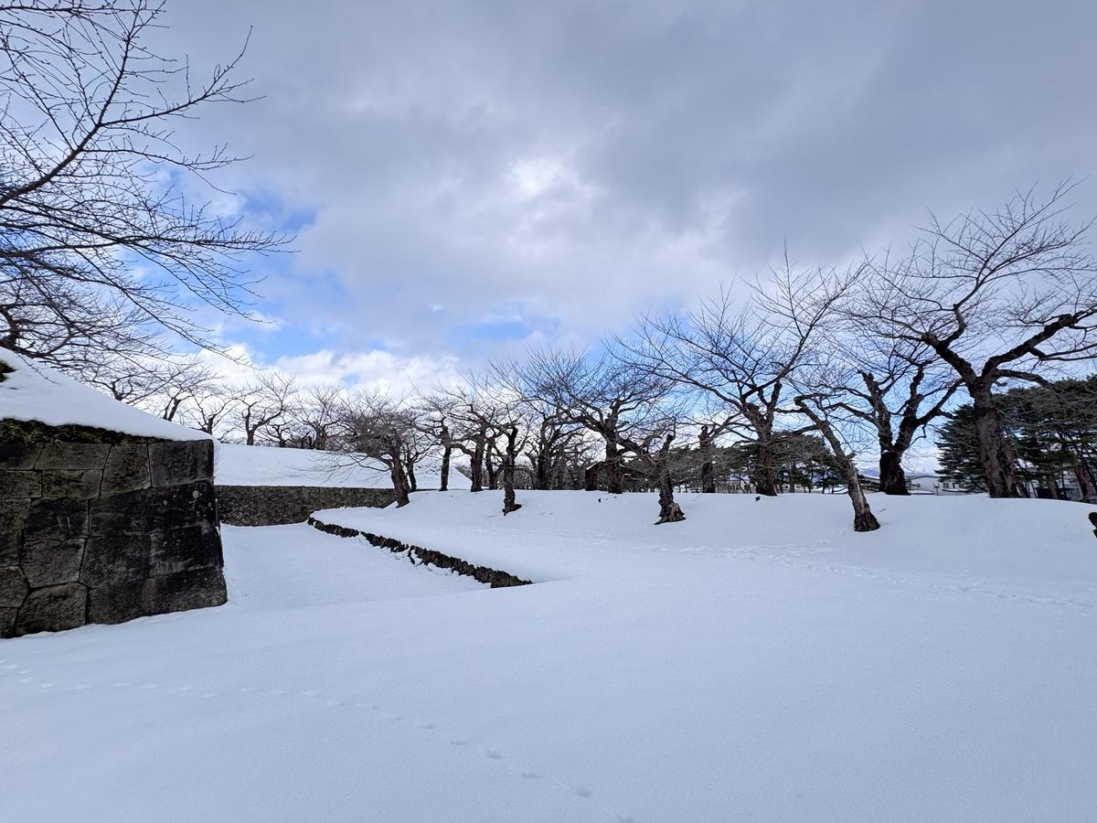 中国公民近期避免前往日本。分析点评：这可能说明了两个问题，一是，如今日本国内的反