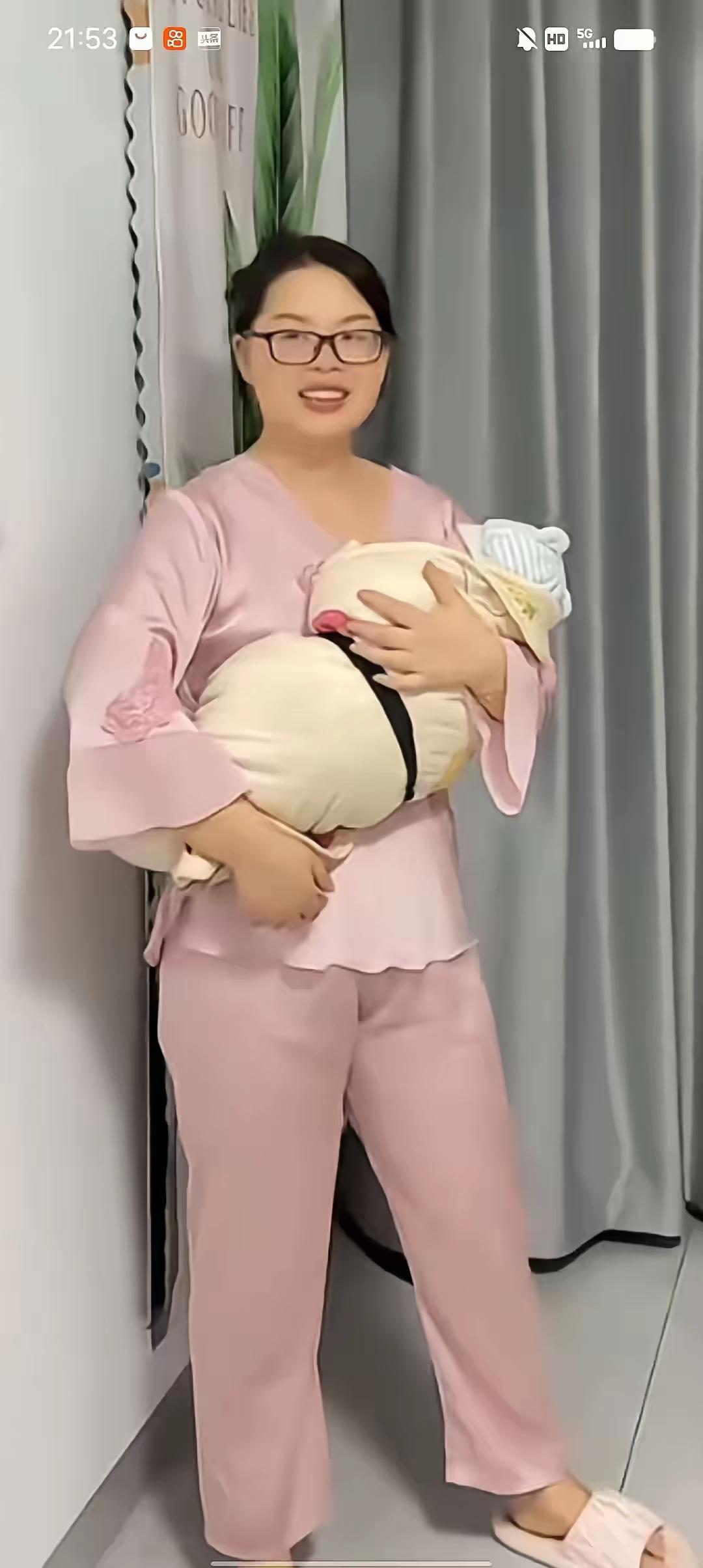 这样的女人不多喽？
这是一件让人们都会感动的事情，天有不测风云，老公在一次事故中