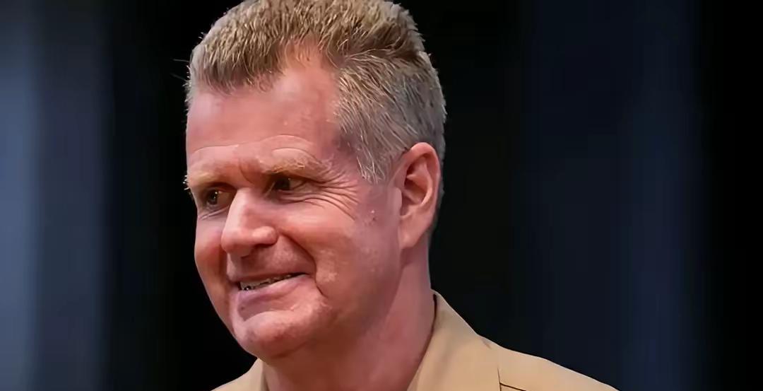 美国印太司今帕怕罗，解放军在台海陈兵42个旅，但并不是说马上就会收台，在等待窗口