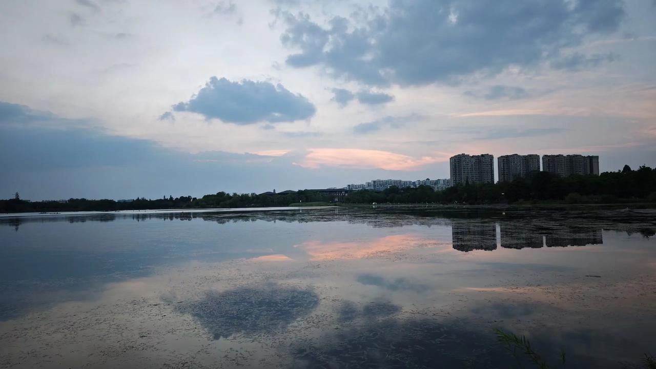 夕阳无限好。