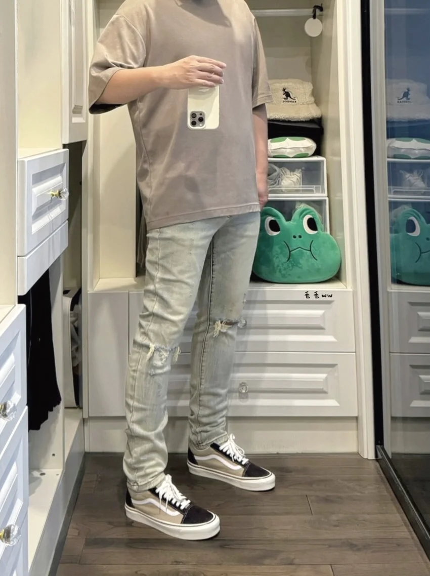 破洞牛仔｜显瘦穿搭