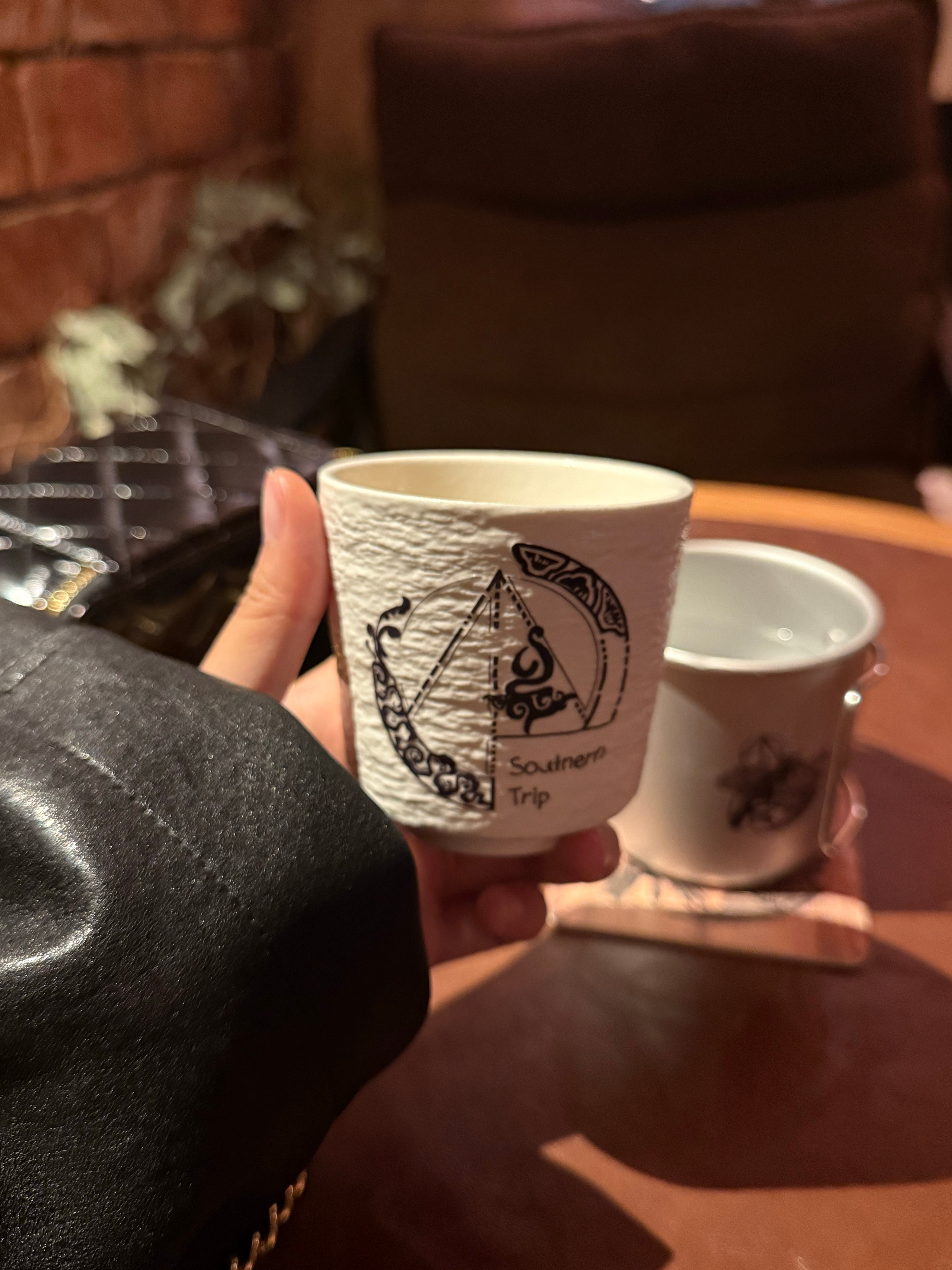 今天的长椅摆在了冬天立冬快乐朋友们！ ​​​