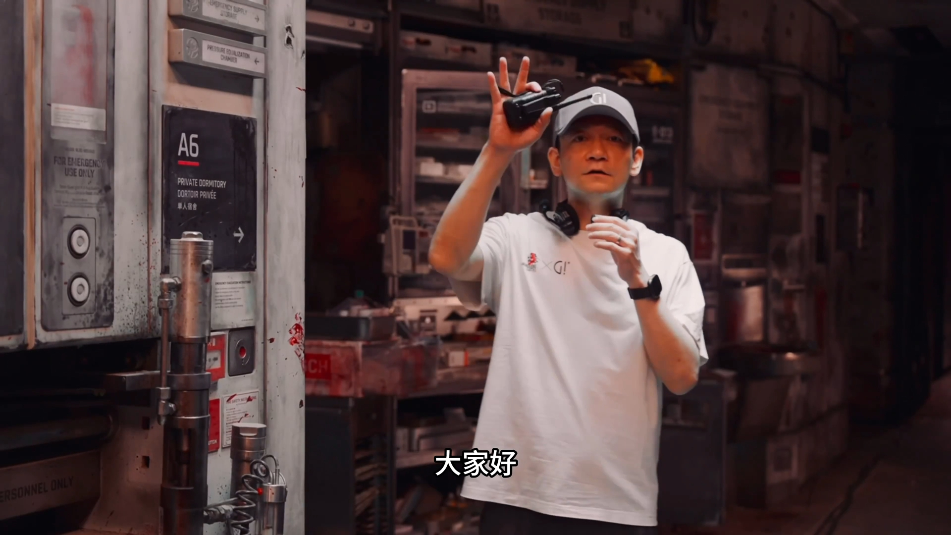 罗小黑2和流浪地球3联动了 罗小黑2要来了郭帆，背景这个《流浪地球3》拍摄场景感