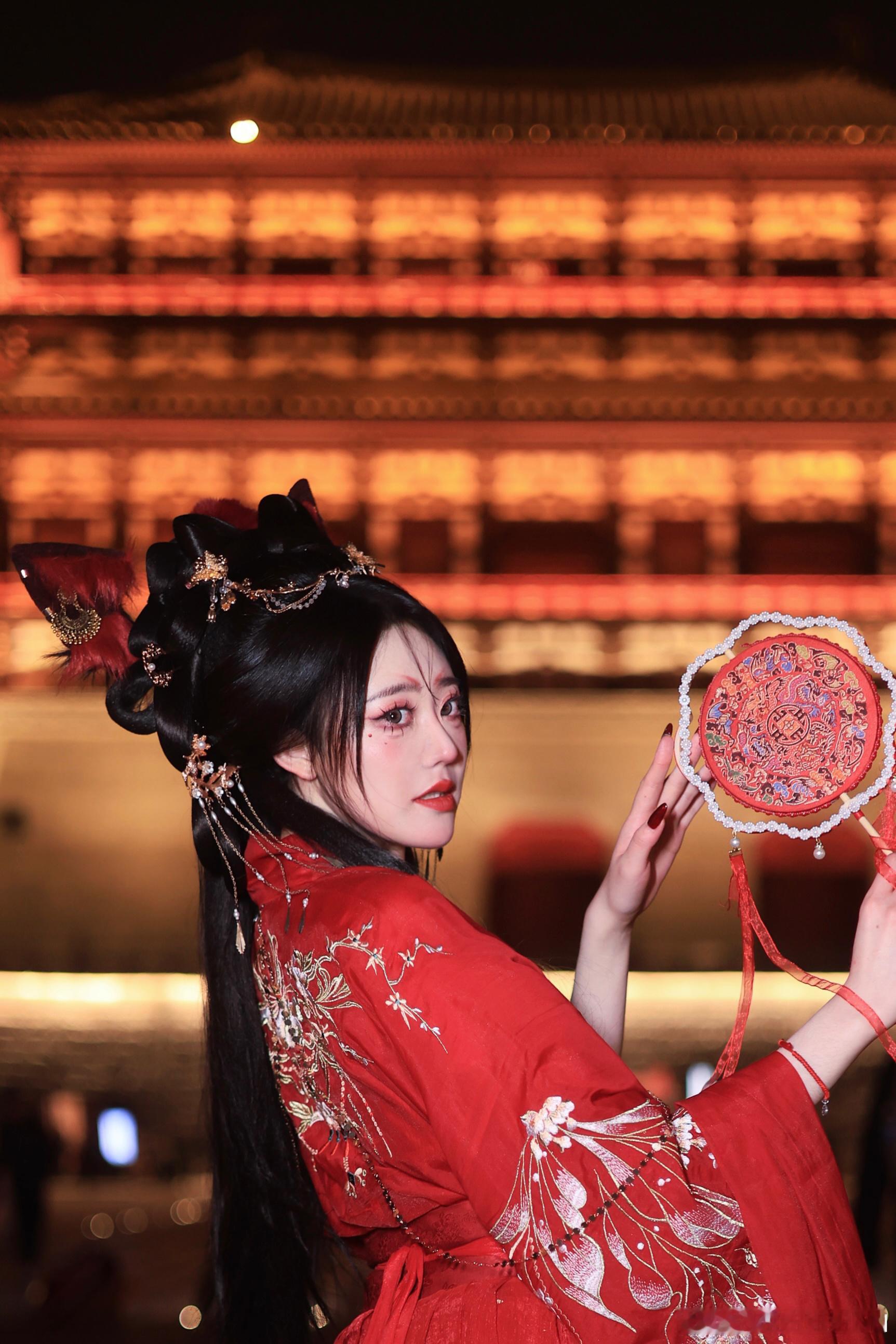 “想我就来见我。” ​​​