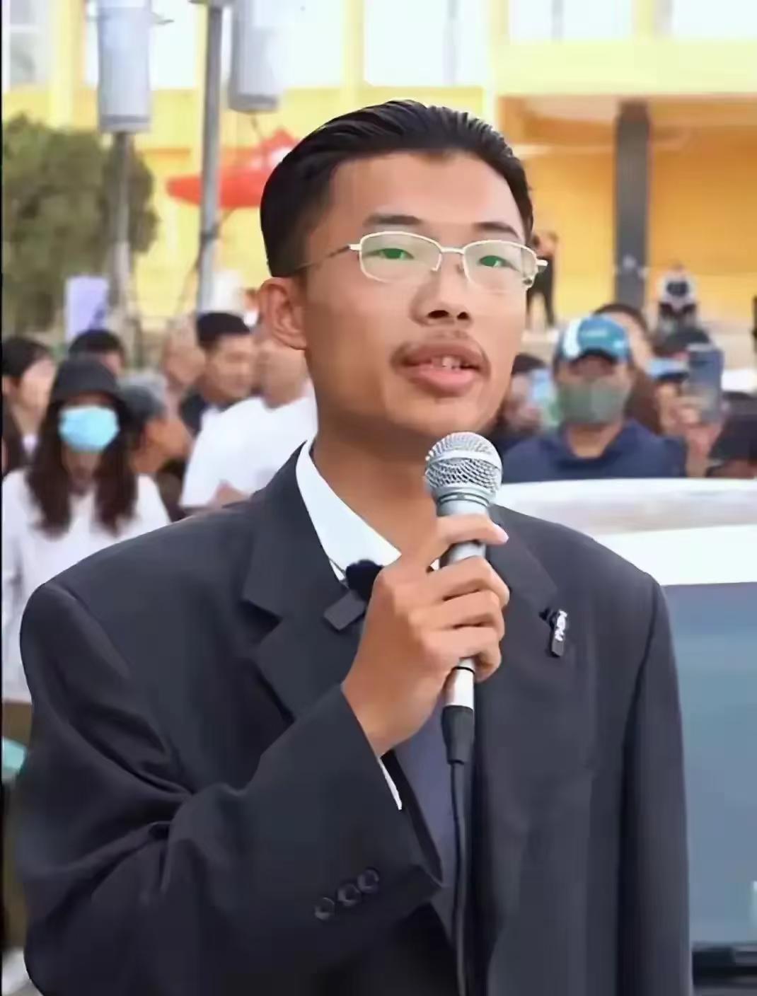 发现一个很奇怪的问题，为什么广东，浙江或者上海现在出不了这样的人才？

无论是麻