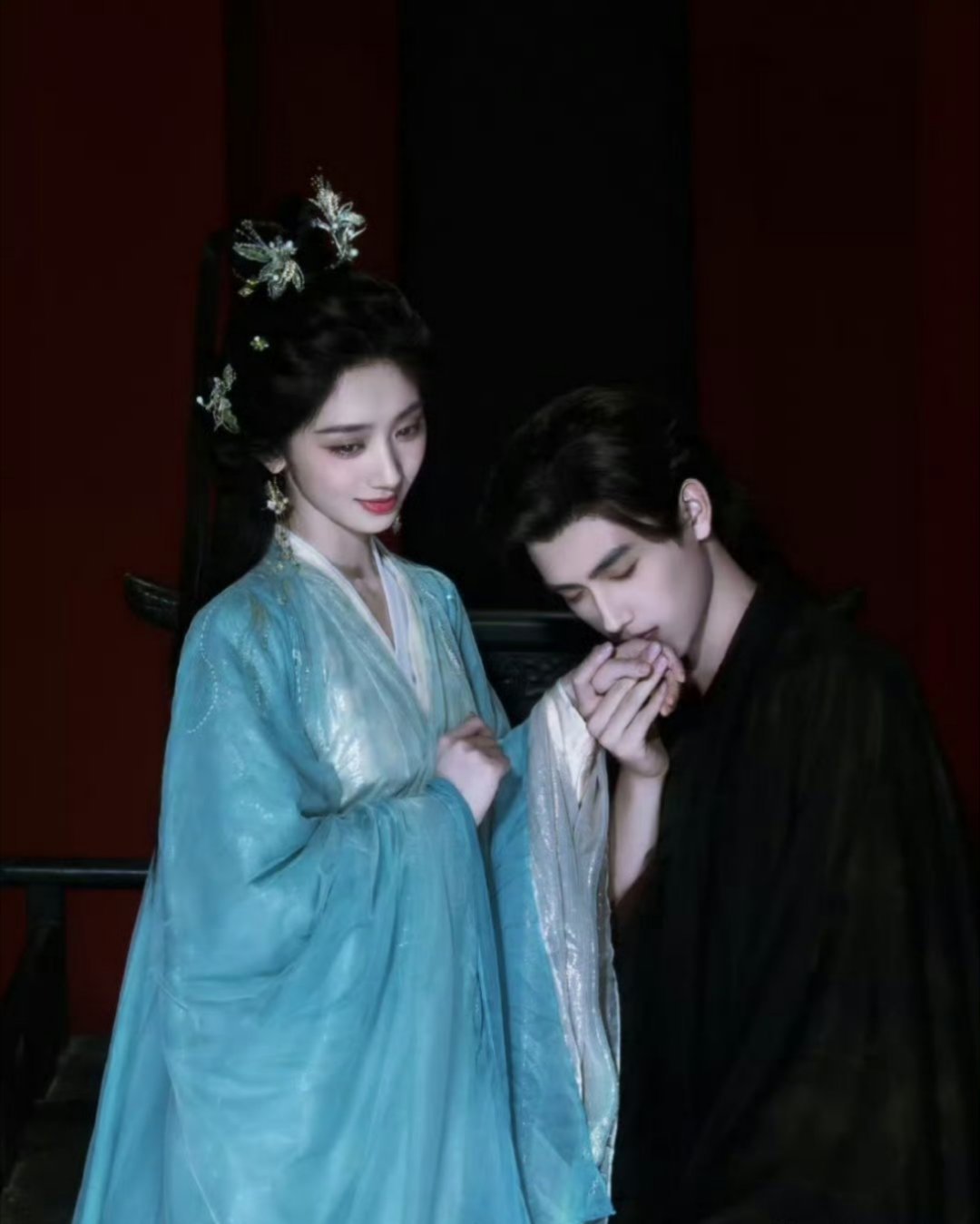 陈飞宇王影璐二搭《见春天》？！这一对好像好多人期待二搭哎～ 