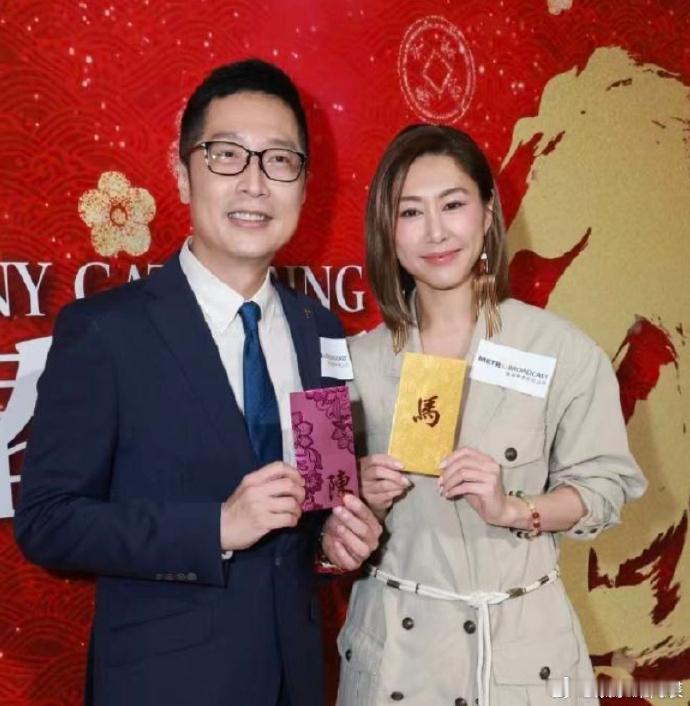 胡定欣回应被催生胡定欣今年没生娃计划 据港媒，胡定欣被问长辈是否有催生，她表示家