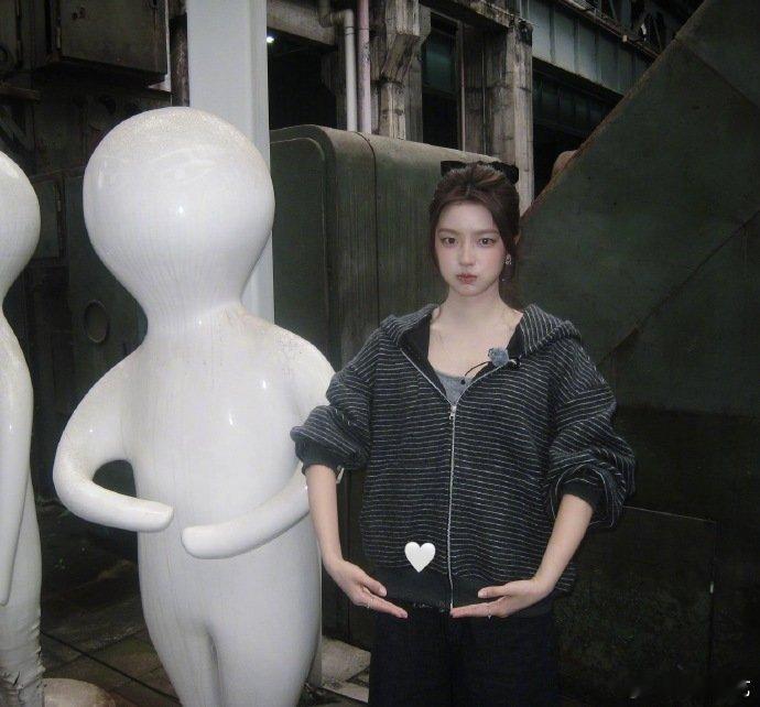 徐若晗的sbti是malo 确诊吗喽型人格！五十公里桃花坞 徐若晗分享桃花坞录制