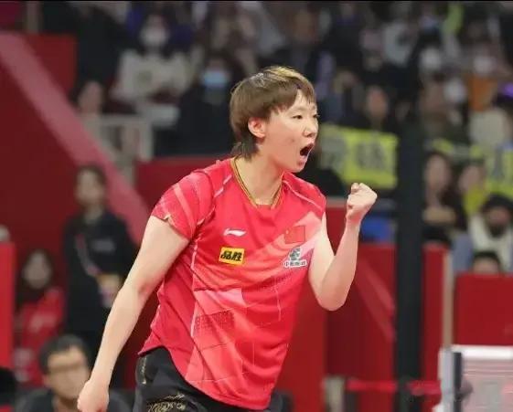王曼昱女子总决赛大放异彩
           直落三局3：0胜杨晓欣
    
