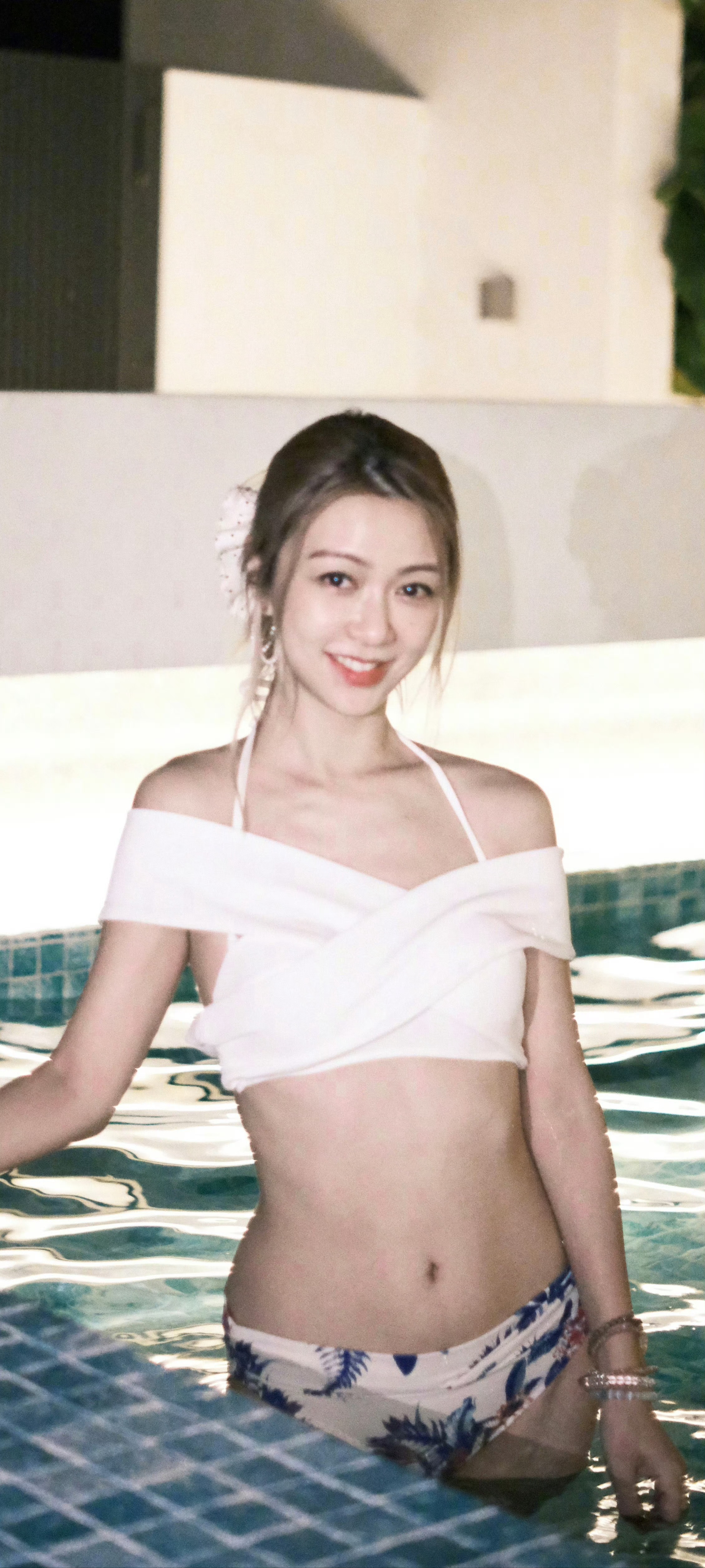 薛凯琪泳装👙 