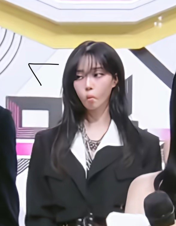 白眼女王金玟庭继续上线🤣 ​​​