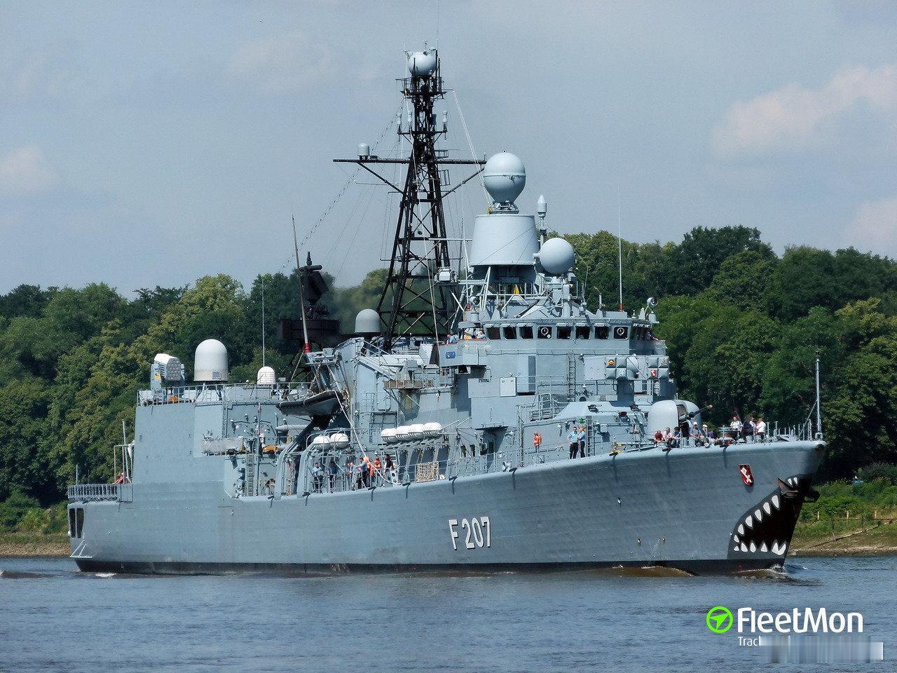 德国“不莱梅”级护卫舰
1. 基本概况
- 级别：F122型，通称“不莱梅”级