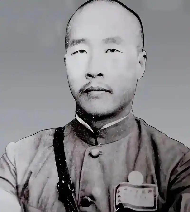 1938年枪决韩复榘！畏战逃跑却至死不服，只因沦为替罪羊？
韩复榘本是冯玉祥手下