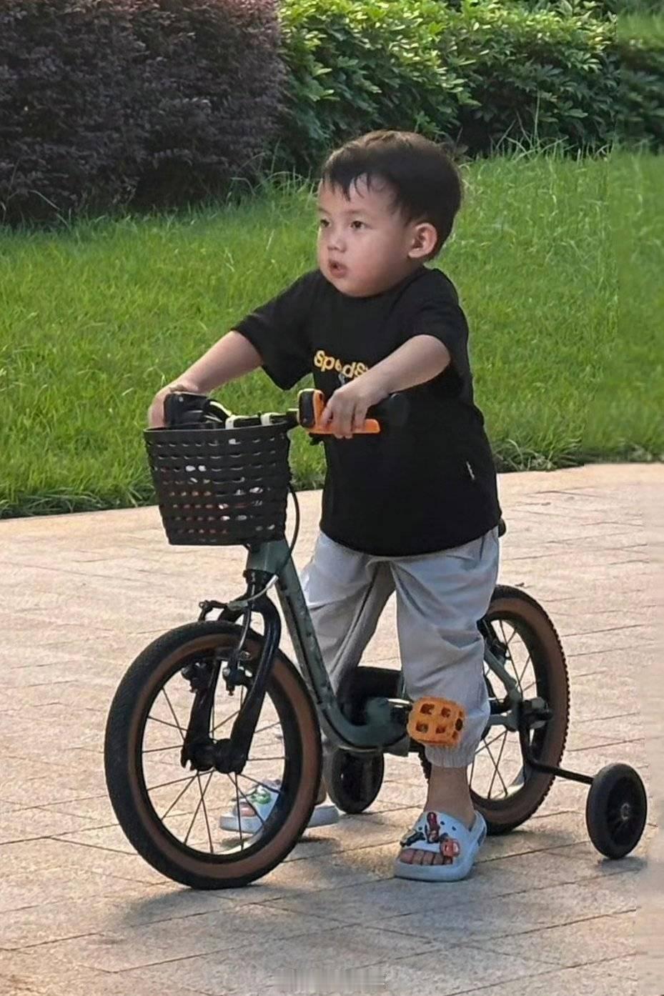 懂喝的么？我买哪款啤酒好喝？ 准备酒水。 