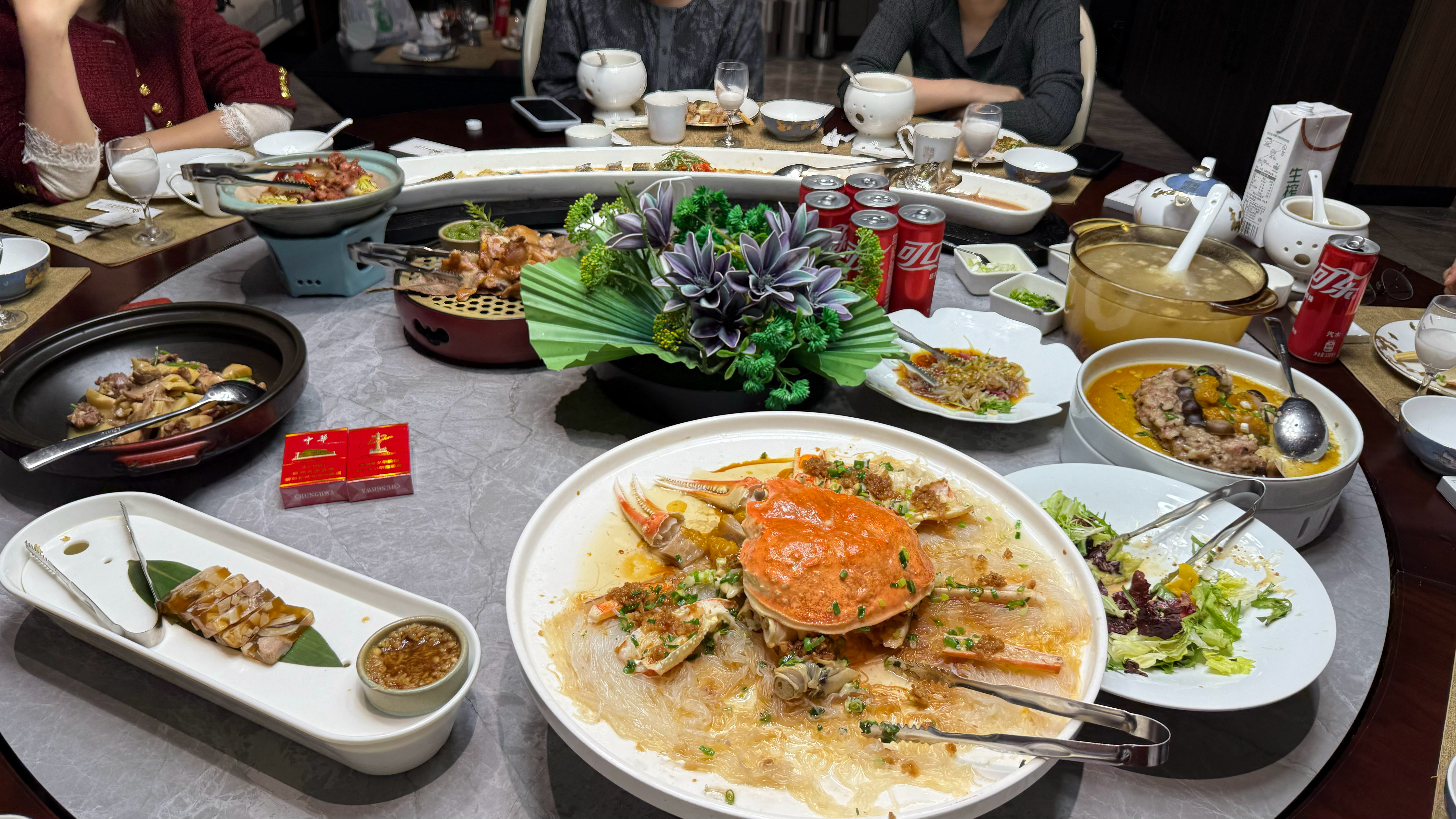 抵达潍坊老同学结婚欢聚 相谈甚欢火箭大声喊：妈妈，我尿裤子了……[跪了][跪了]