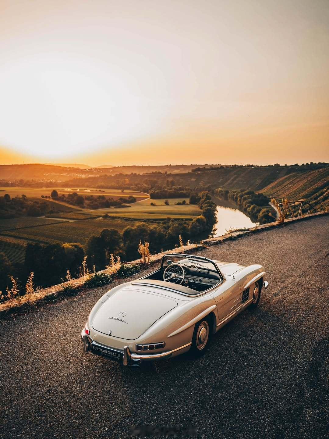 MBClassic 300SL Roadster