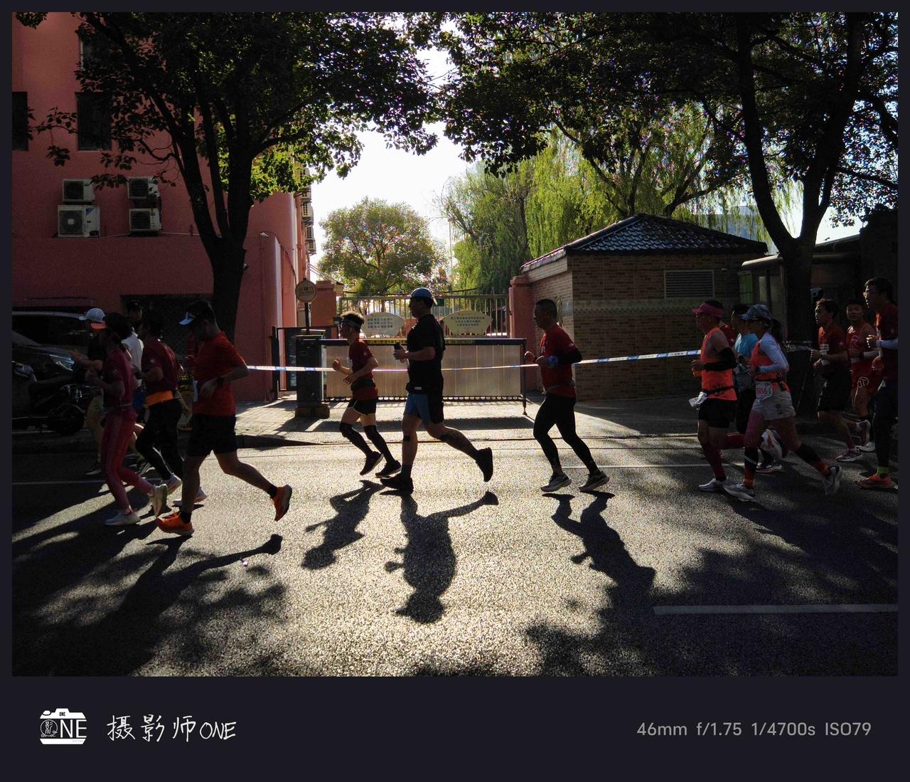 昨天看到最让人难过的一句话：去找工作，41岁在哪都会被嫌老了。但是41岁去世了，