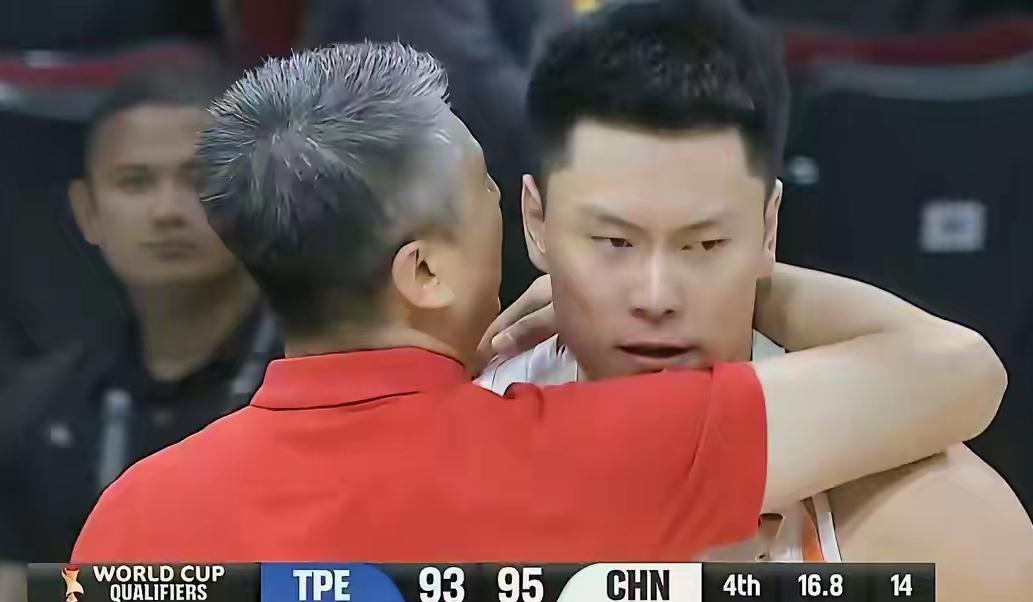 外援四节七人次锻炼出了一个贺希宁。
小贺在国家队打出两场精彩比赛后，激动地表示“