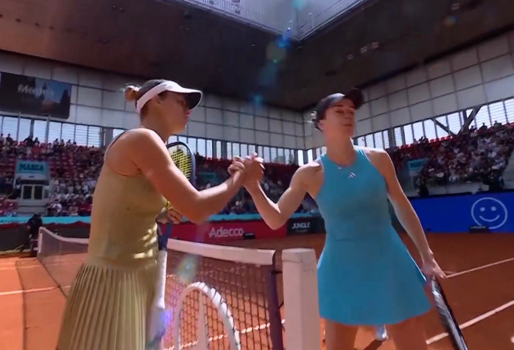 马德里1000赛 第二轮，邦达尔6-3/6-4爆冷淘汰今年很稳的7号种子斯维托丽