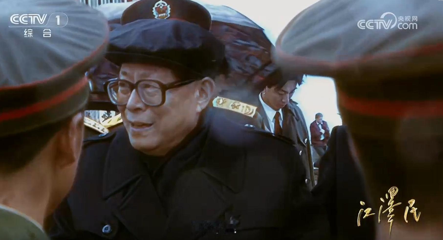 老帅哥。