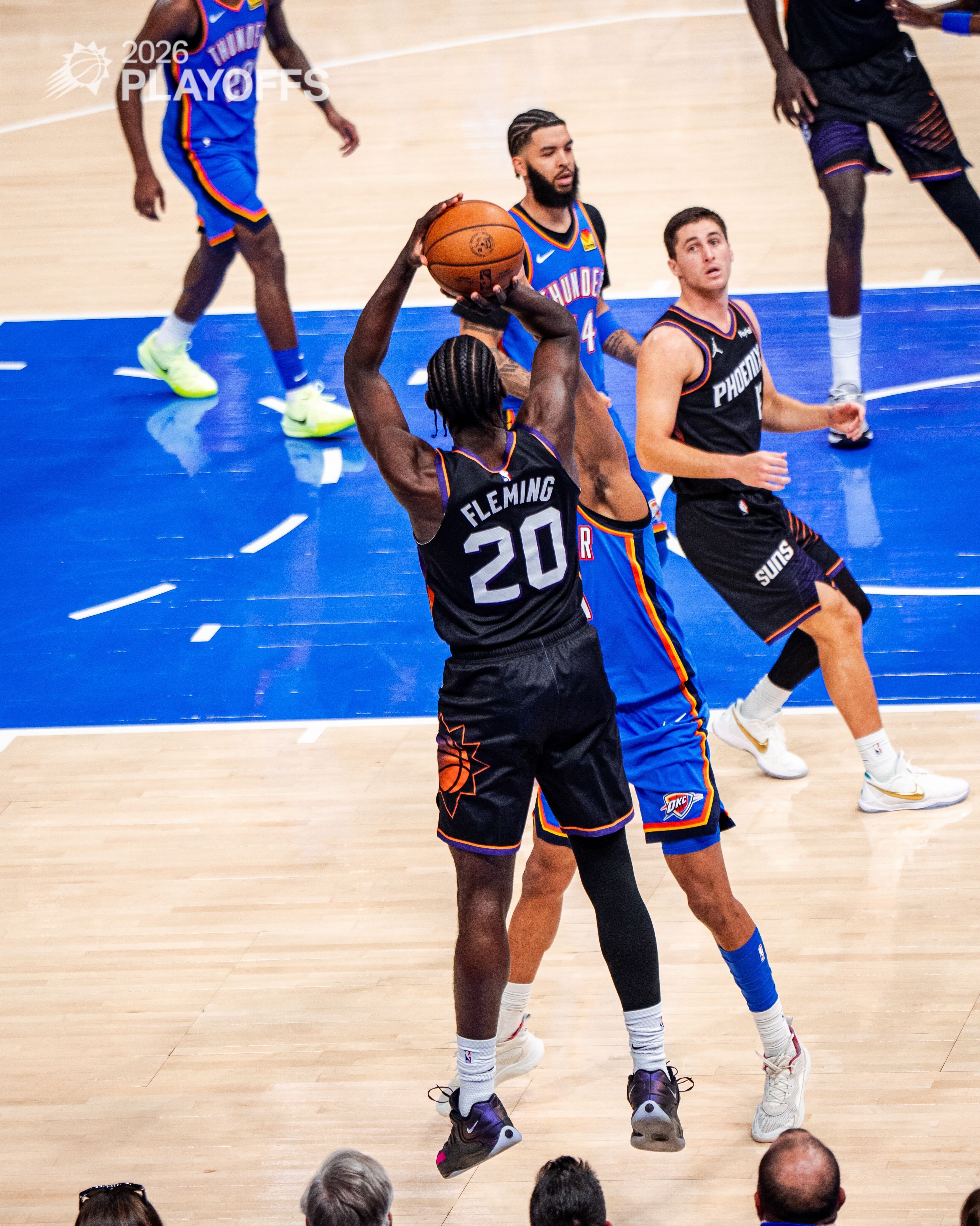 📊弗莱明本场8分钟内得到9分 ➕ 100% 命中率继续加油，早日进入轮换 💪