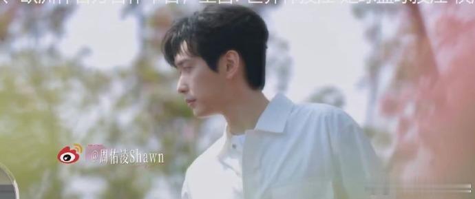 恋综男嘉宾撞脸朴海镇 彻底摆脱素人颜值刻板印象！五官精致神似朴海镇，性格温柔又通