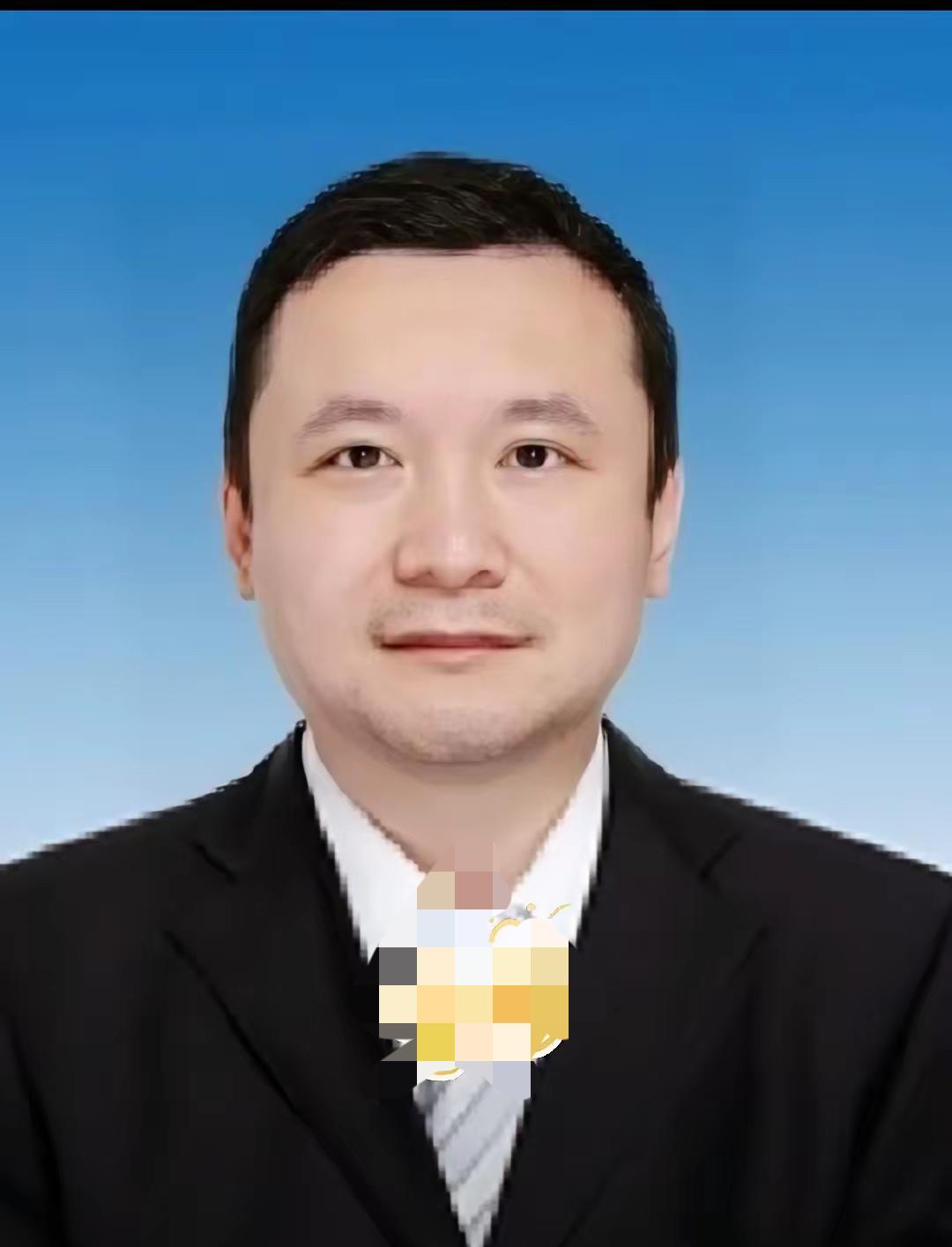 看完北大任羽中的通报，我彻底沉默了。从四川资阳一路拼到北大副校长，手握顶尖资源与