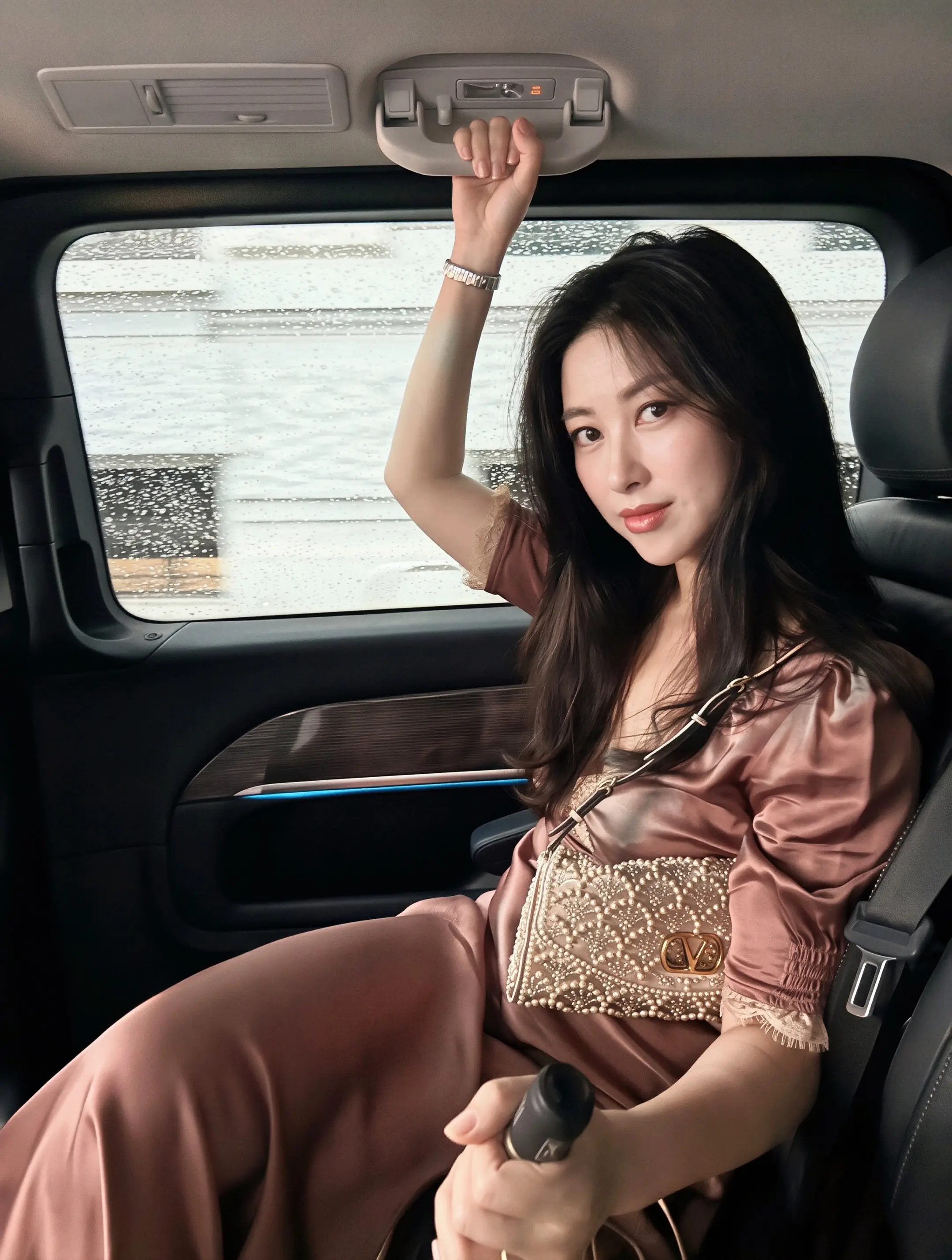 美神降临