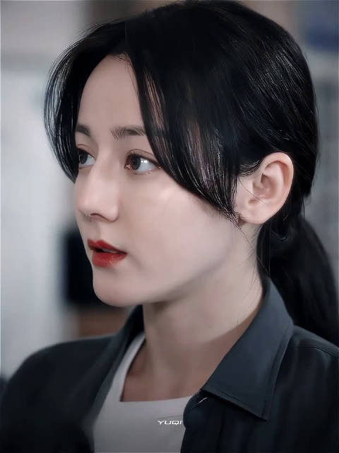 金鹰奖投票用了迪丽热巴全名金鹰奖最佳女主角候选 金鹰奖最佳女主候选投票页面直接放