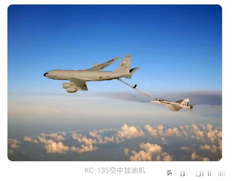 初步报告显示，以色列本古里安机场发生紧急情况，涉及一架美军KC-135加油机。