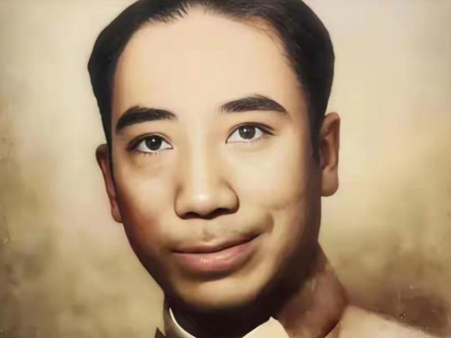 1938 年，军统湖北站副站长杨若琛屡次密报诬告时任航空委员会主任钱大钧贪污航空