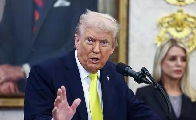 如果只打一天伊朗，特朗普会是旷世名君，再当一任总统不在话下。打了40天没拿下伊朗