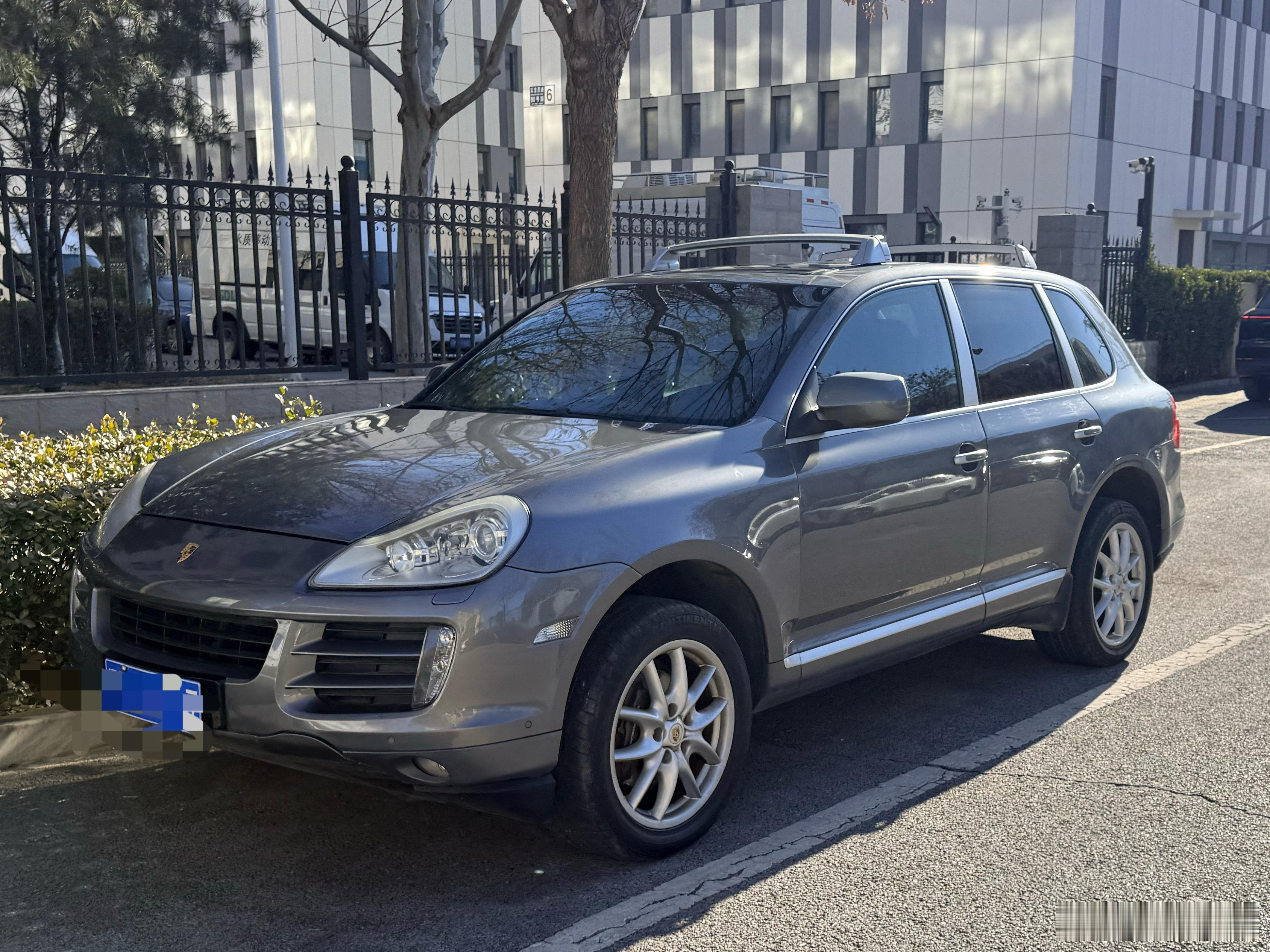 957的卡宴，价格只要3万多，倒是便宜，就是不知道整备会花多少