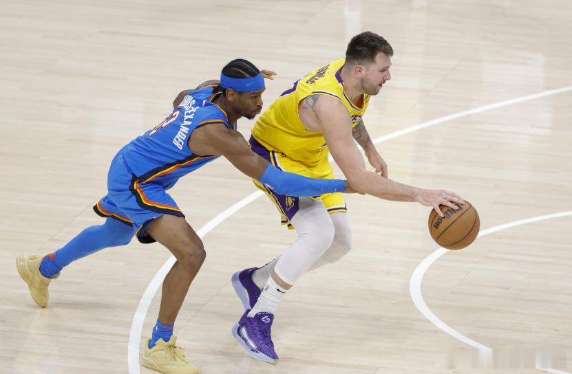 预测机构Kalshi Sports晒出了本赛季入选全明星概率达到90%+的球星名