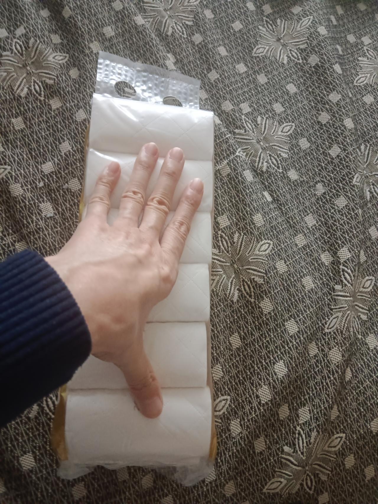 在这之前我以为网购的合法权益能得到保障，可是我错了，有些合法利益竟然是被白嫖党给