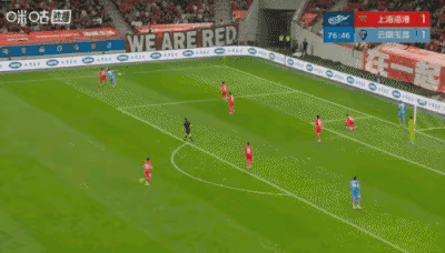 武磊这几个球怎么样，单刀不进，射门偏了，是不是老了？现在都不行了，估计很快主力都