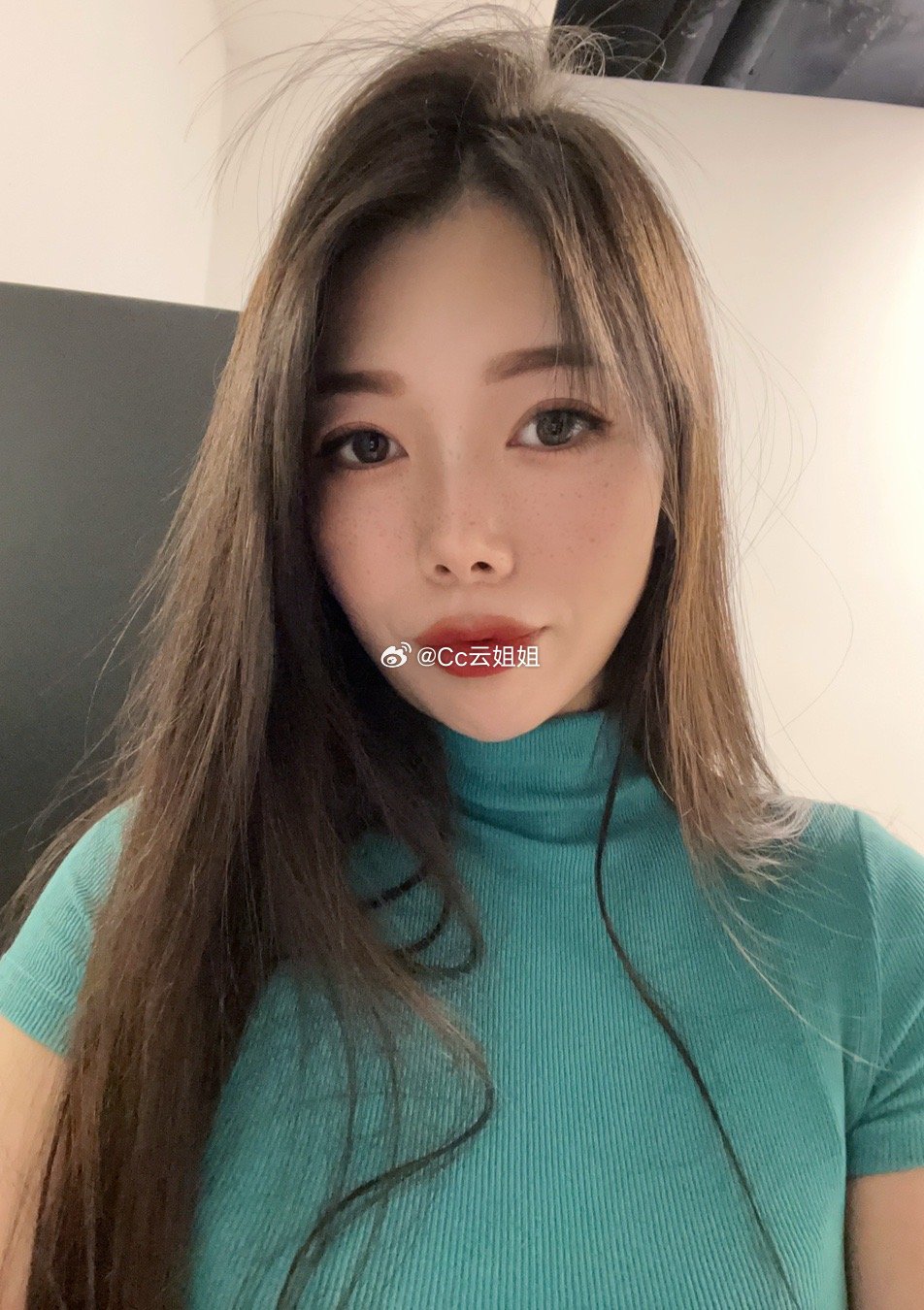 今天吃的夜宵需要跑多长时间才能消耗掉卡路里呢？但是快乐是无可替代的#长期吃夜宵的