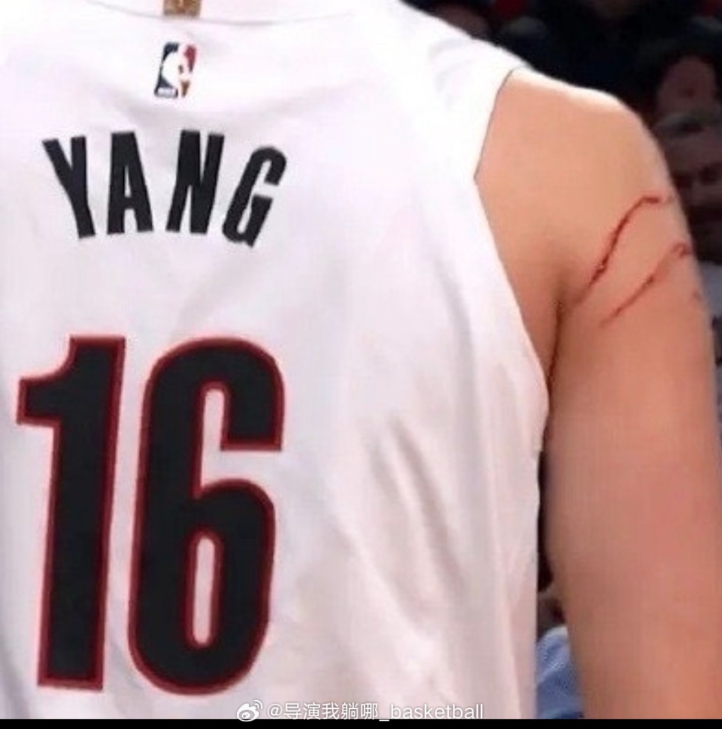这给杨瀚森挠的，现在NBA有些球员是不是熬夜偷偷看国外联赛火箭vs开拓者