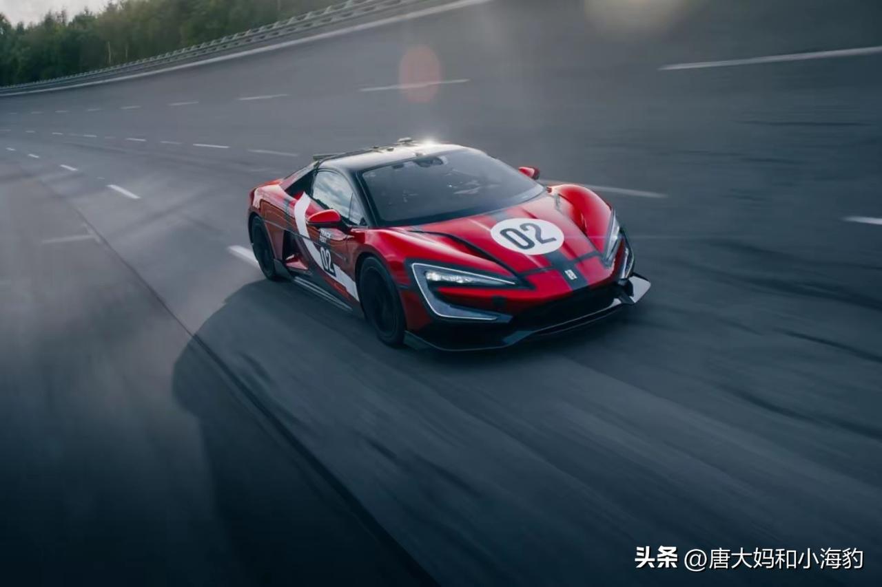 实锤!比亚迪拟入局F1赛事。
刚刚，彭博社投下一枚重磅炸弹：比亚迪已正式启动对加