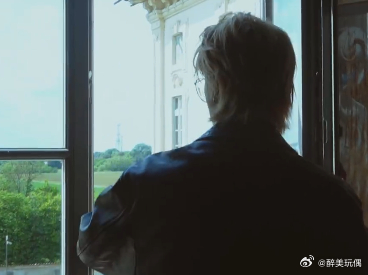 徐明浩版人生易如反掌 历经种种行业风雨依旧执着坚守心中热爱，把所有热忱全都投入到
