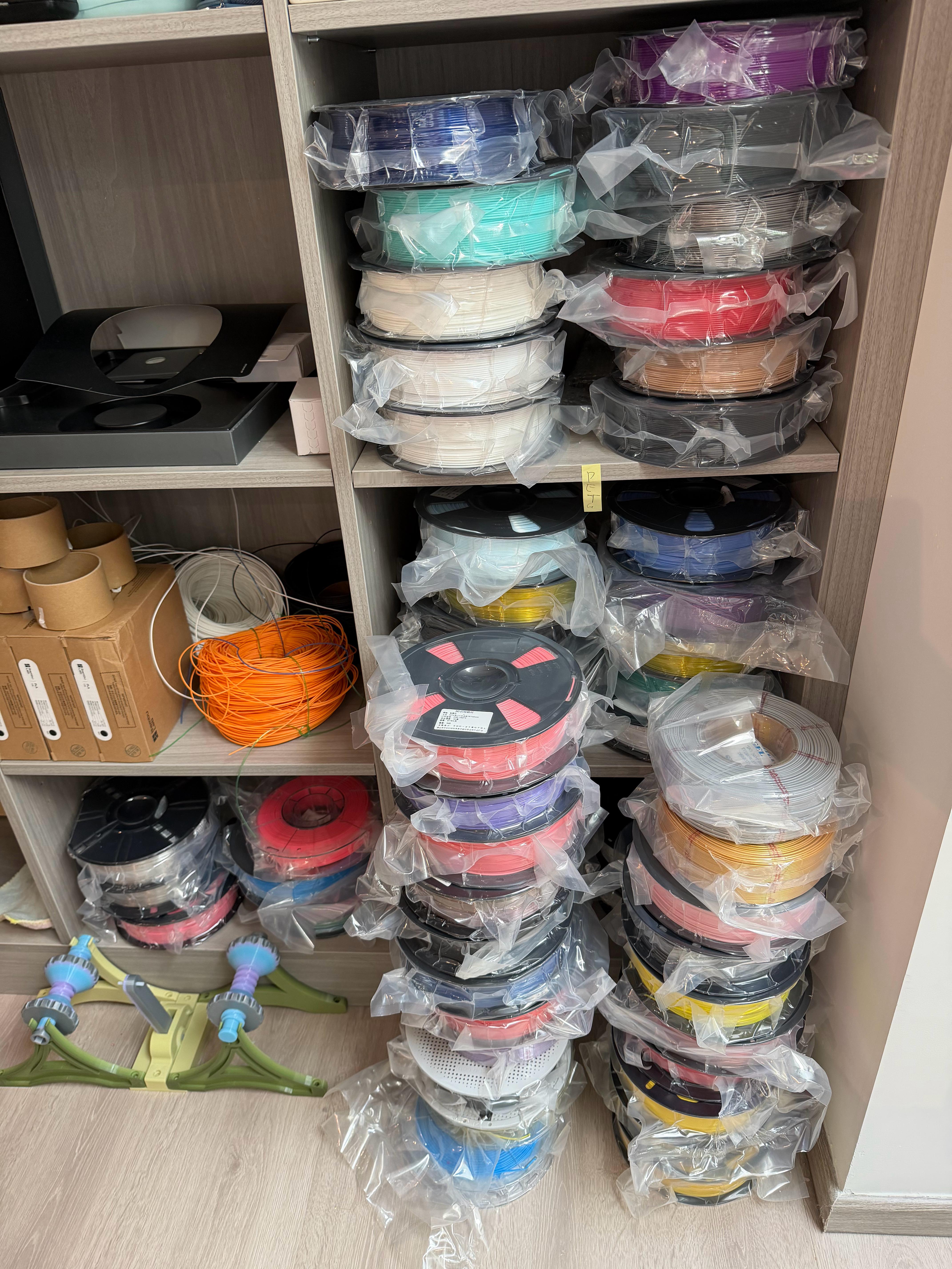 3d打印 已经用完的料盘，和存货 