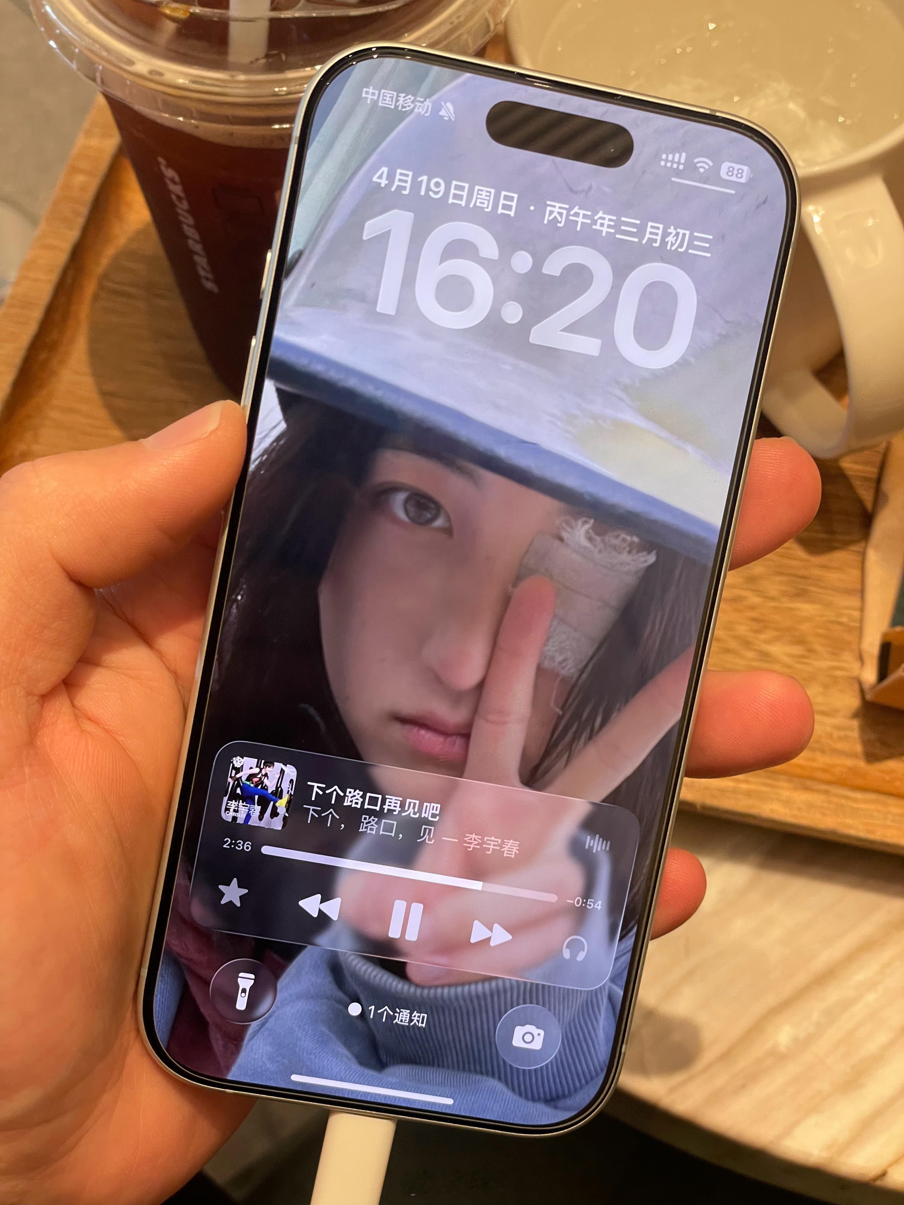 也很喜欢你的音乐！谢谢春春