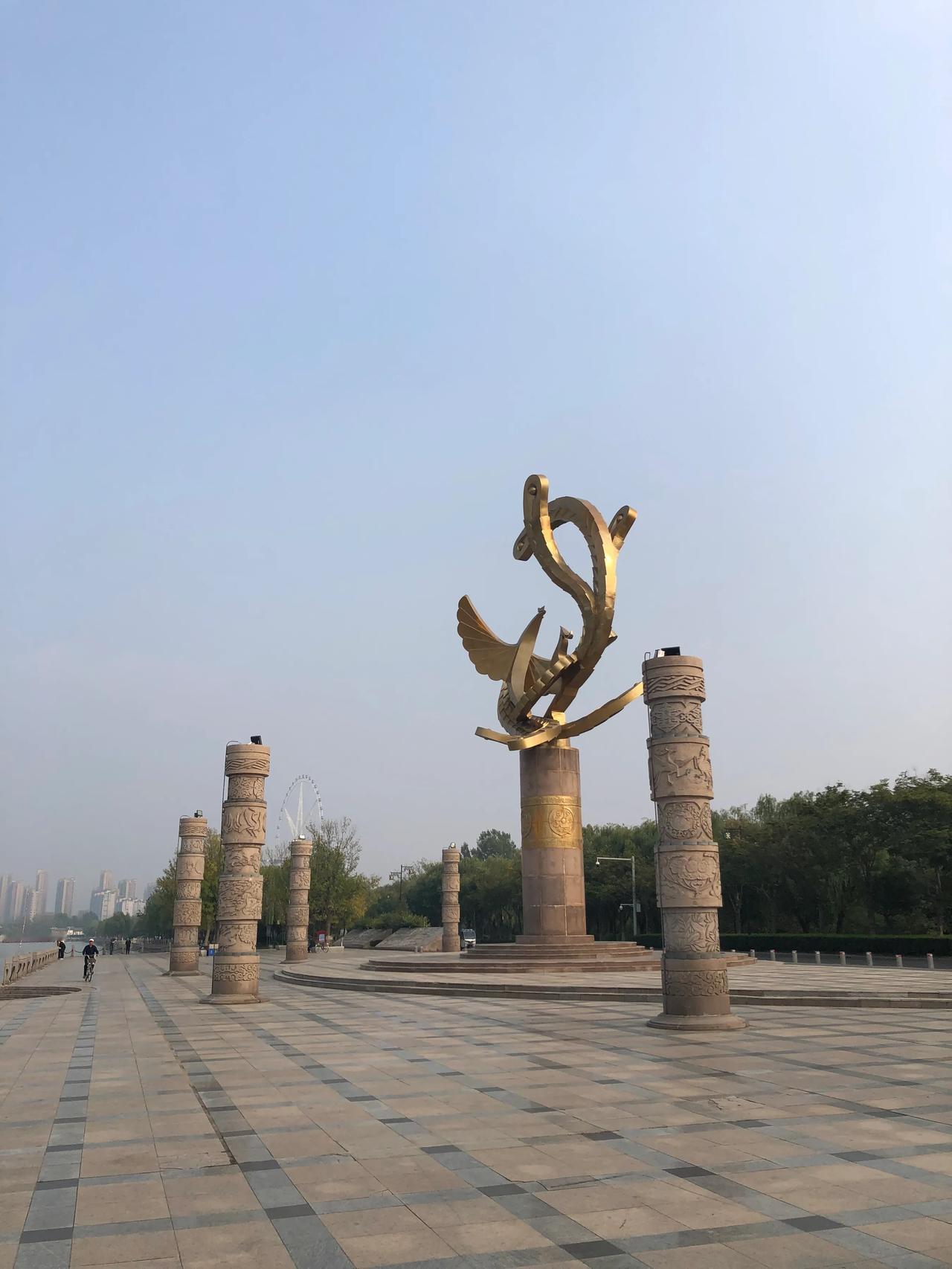 特朗普胜选
哈里斯败选
拜登与哈里斯祝贺特朗普胜选
并同意帮助移交权力
#哈里斯