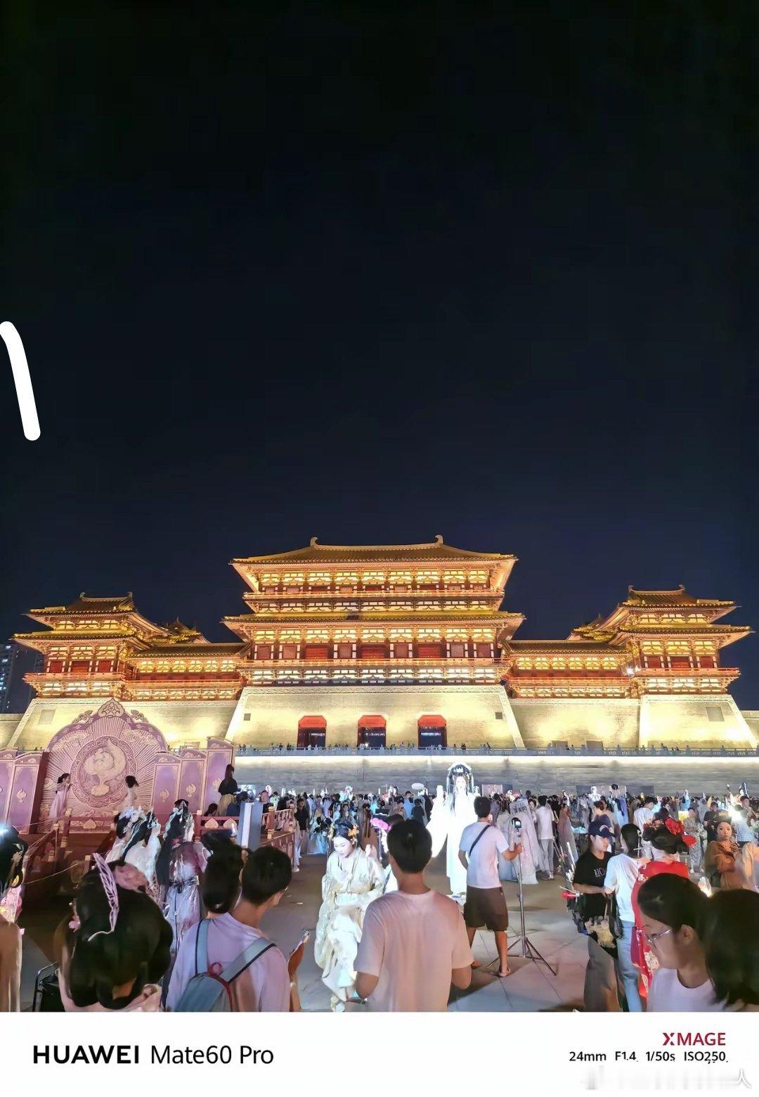 昨天我从洛阳回上海，开着我的ES8，用75度电池一路换电。1050公里的路程，1