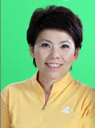 国乒4位女世界冠军主播，你最喜欢谁? 最不喜欢谁?

1，邓亚萍：技战术分析到位