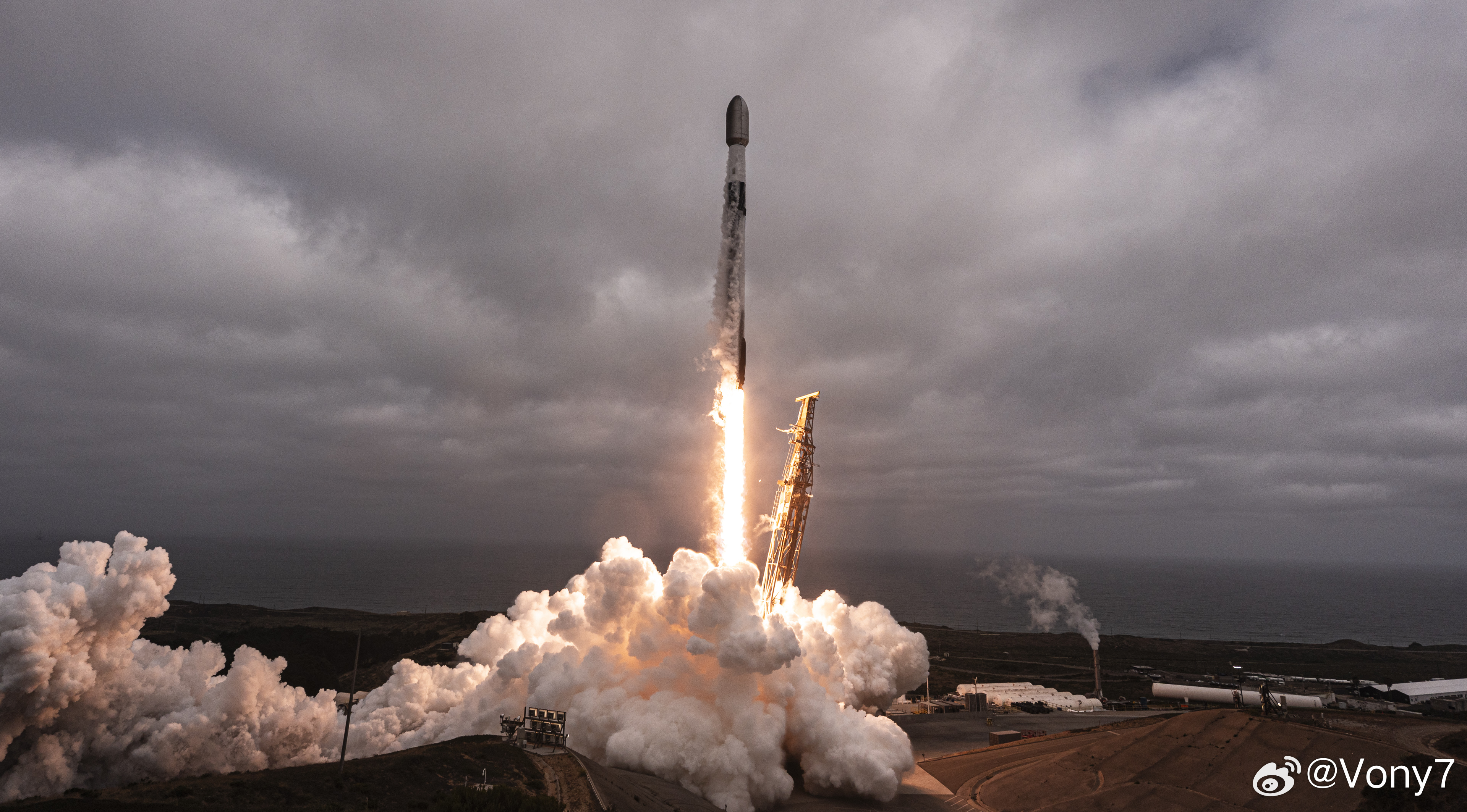 北京时间2026年6月29日0时9分，SpaceX从范登堡太空军基地SLC-4E