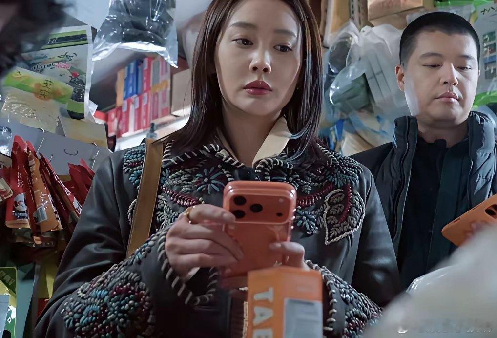 李纯在婚姻中也是付出金钱的，不是什么都等着马頔买单。马頔说自己北京的婚房，是自己