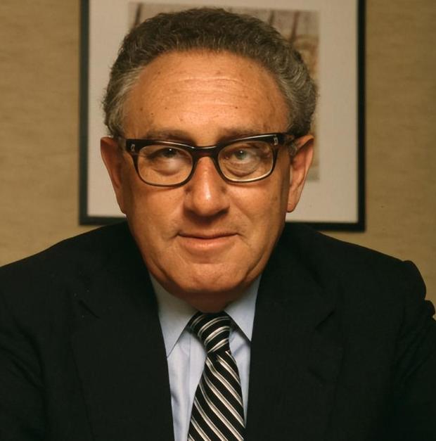 基辛格生前大胆预测：真正有可能引爆第三次世界大战的，不是你们口中的中国，而是三个