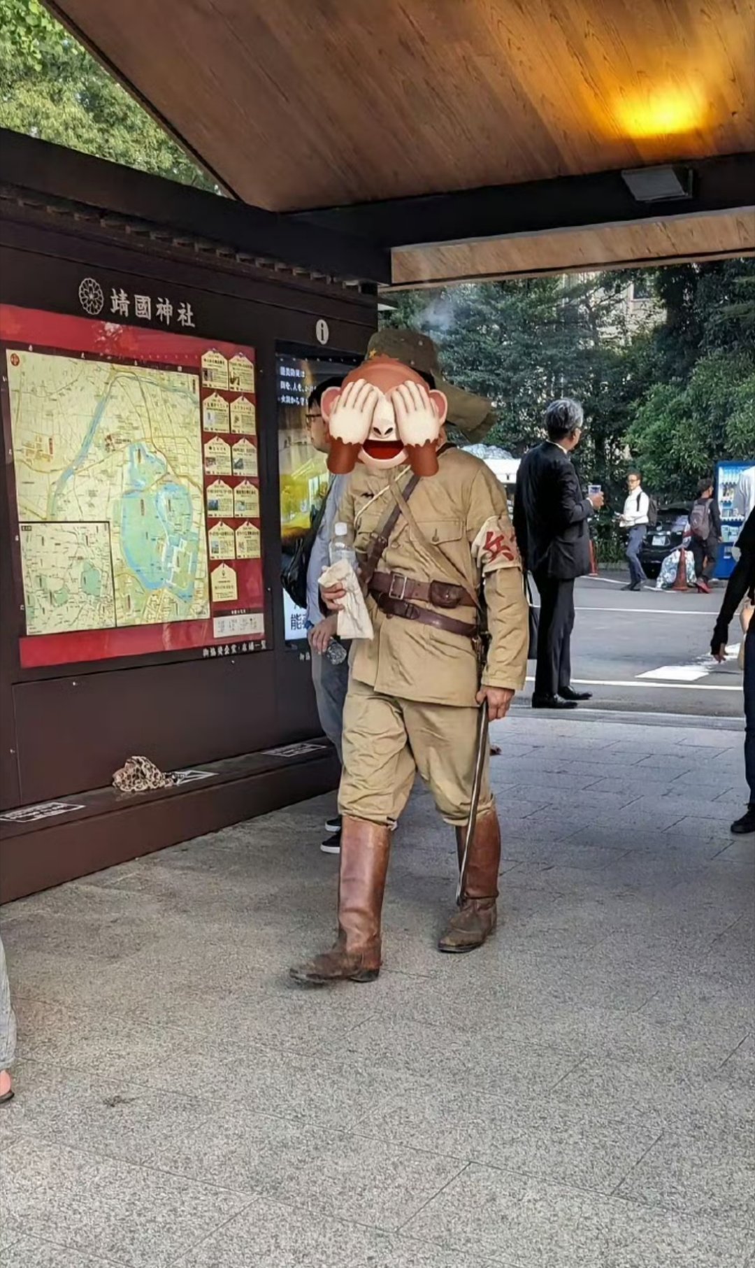 看看日本的靖国神社外……发生什么也不奇怪！ ​​​日本多地发生中国公民遇袭日本投
